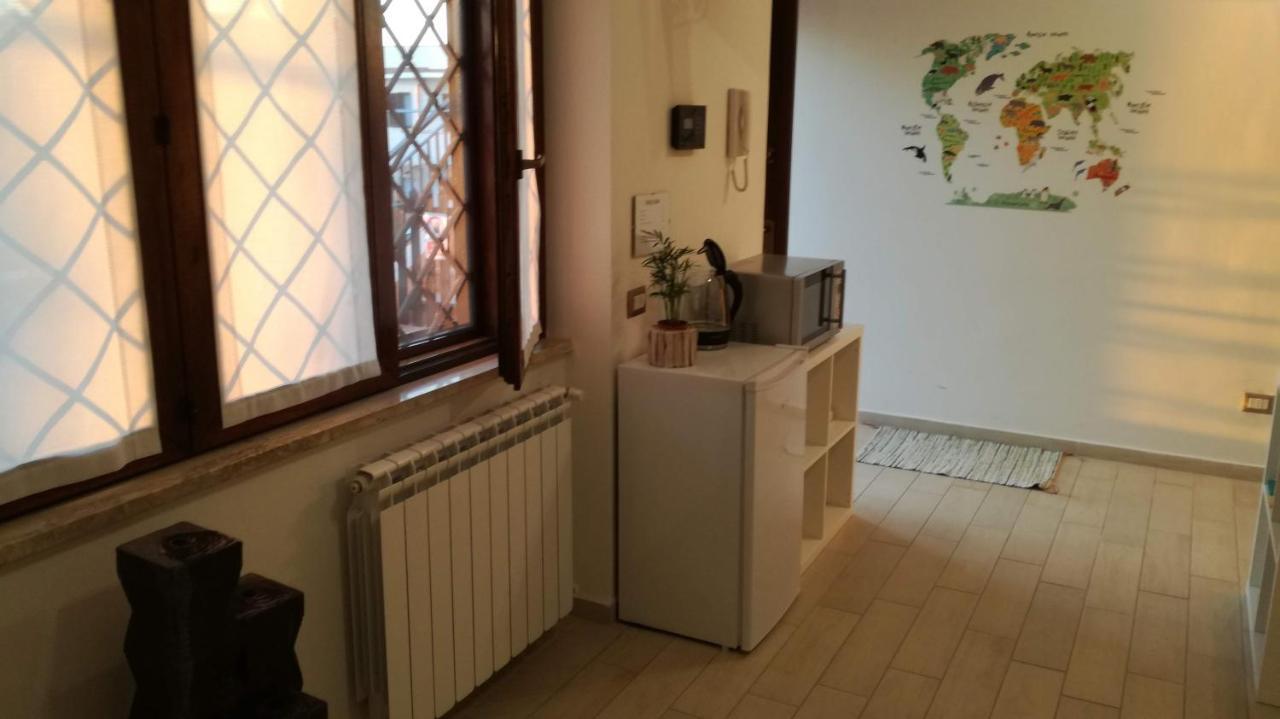 Bonsai Bed & Breakfast Fiumicino Exterior photo